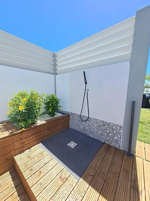 Kaz Ar Mor - Vue Mer Et Piscine Le Gosier